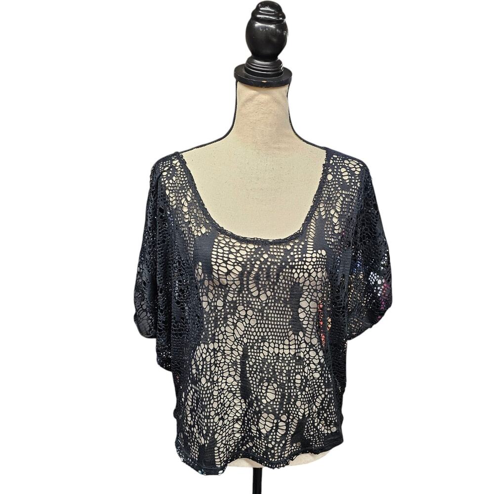 Pretty Rebellious Womens Black Oversized Large Crochet Top Cropped Whimsigoth